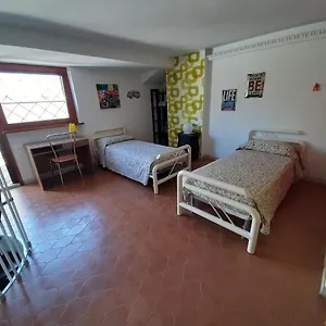 Genziana - Con Vista Piscina E Garage Italien