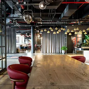 Radisson Red Brussels Belçika