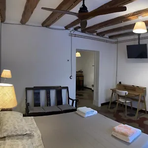 https://antiche-stalle-iii.it-lombardy.com