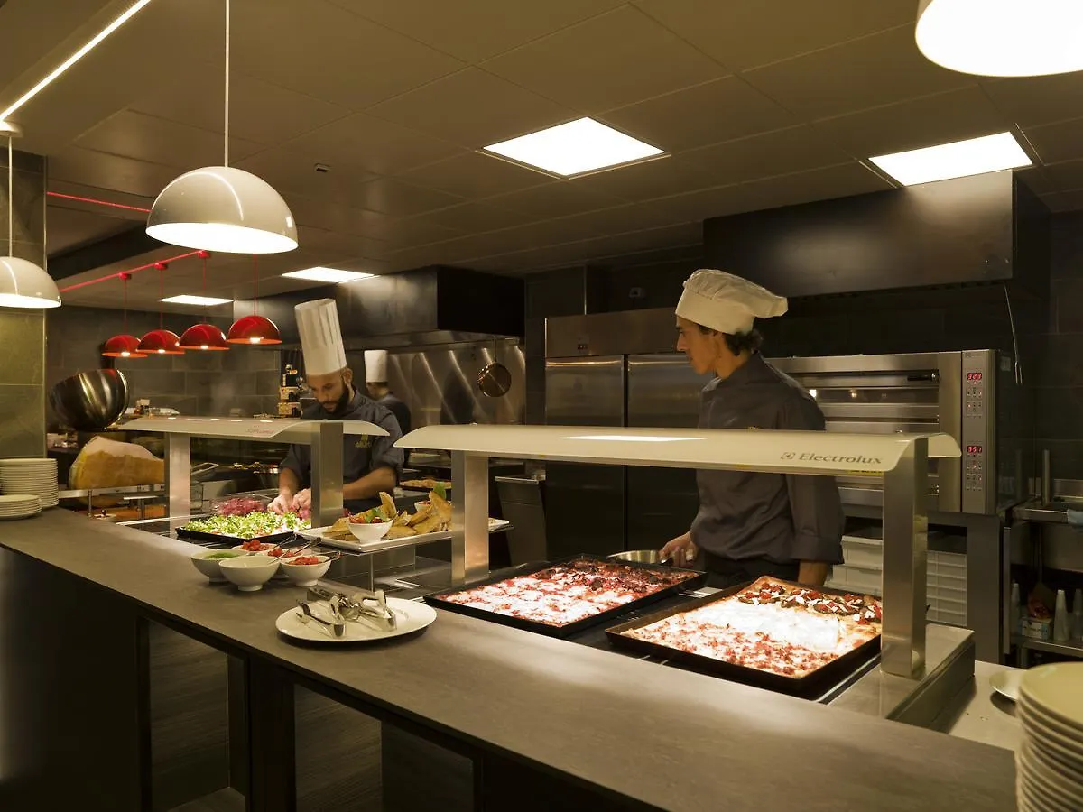 A.Roma Lifestyle Hotel