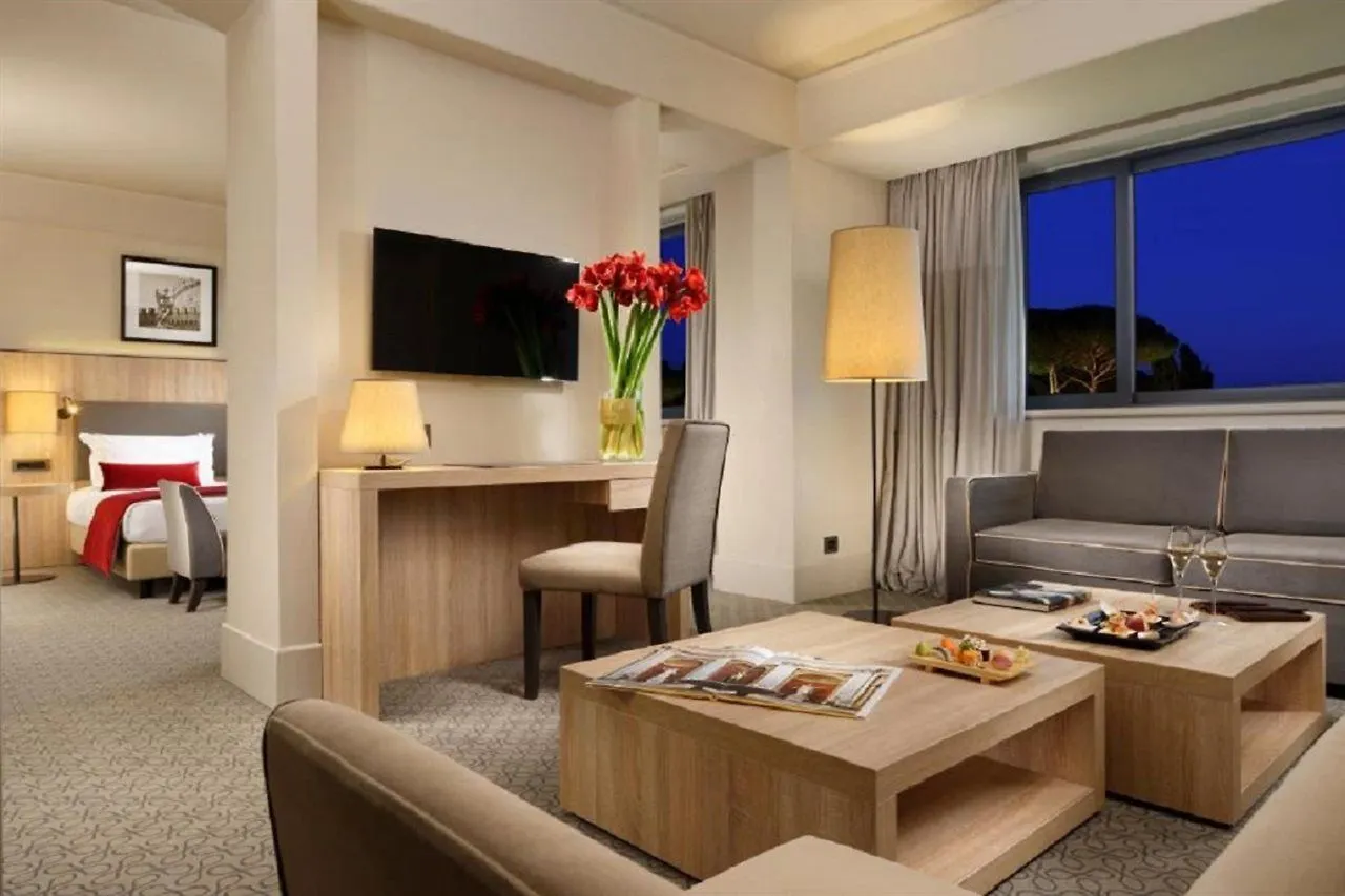 A.Roma Lifestyle Hotel